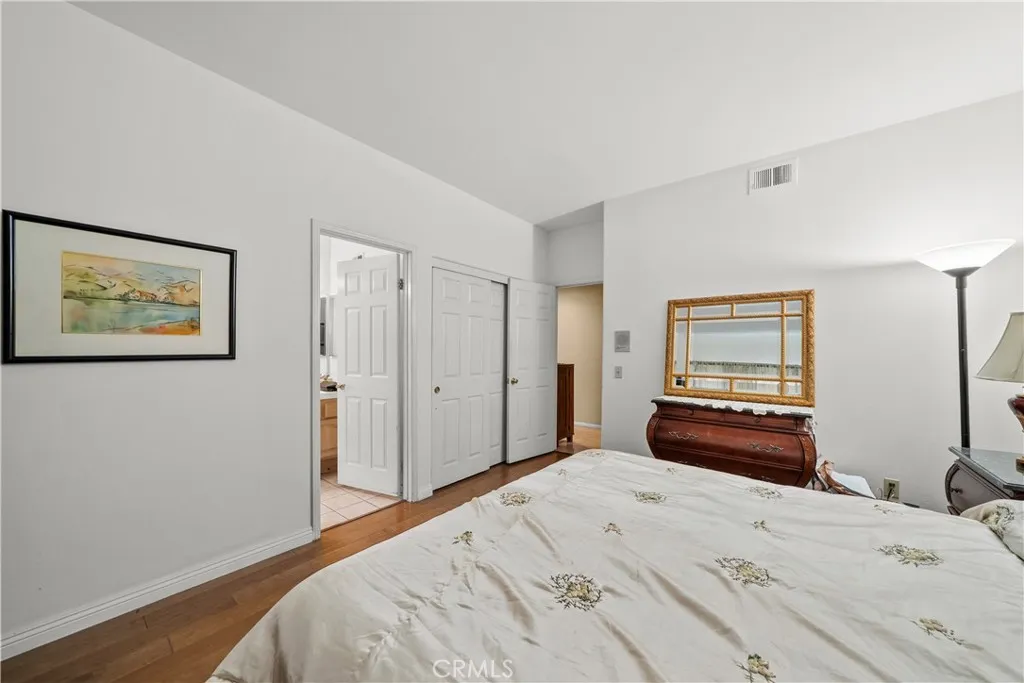 1934 Erin Way, Glendale, California 91206 home-pic-31