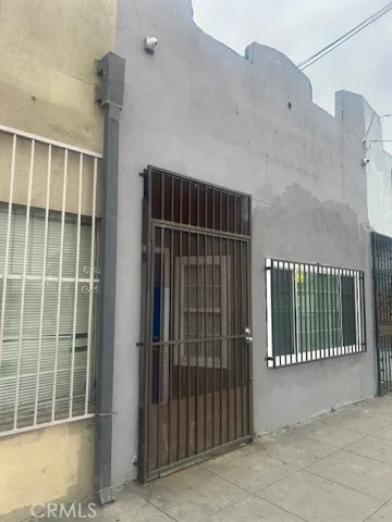 OFFICE RETAIL SPACE