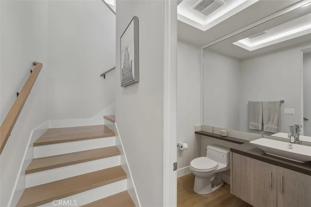 1729 Harriman Lane A, Redondo Beach, California 90278 home-pic-22