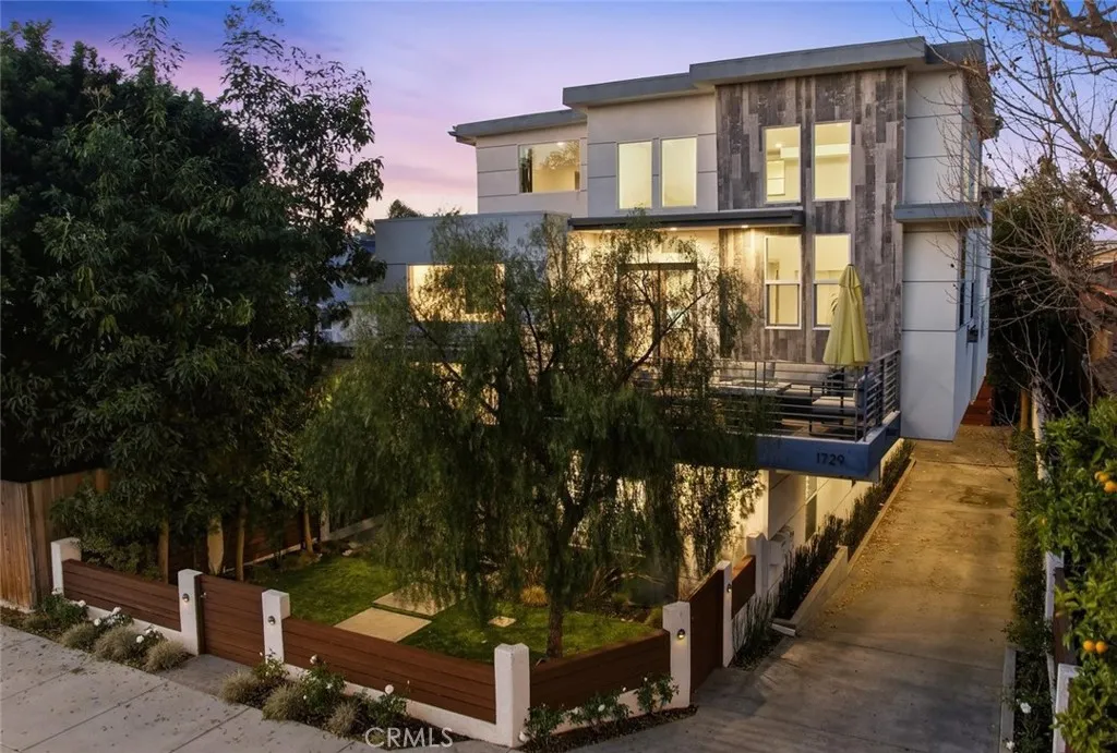 1729 Harriman Lane A, Redondo Beach, California 90278 home-pic-49