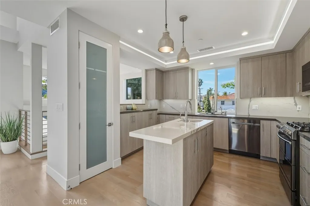1729 Harriman Lane A, Redondo Beach, California 90278 home-pic-9