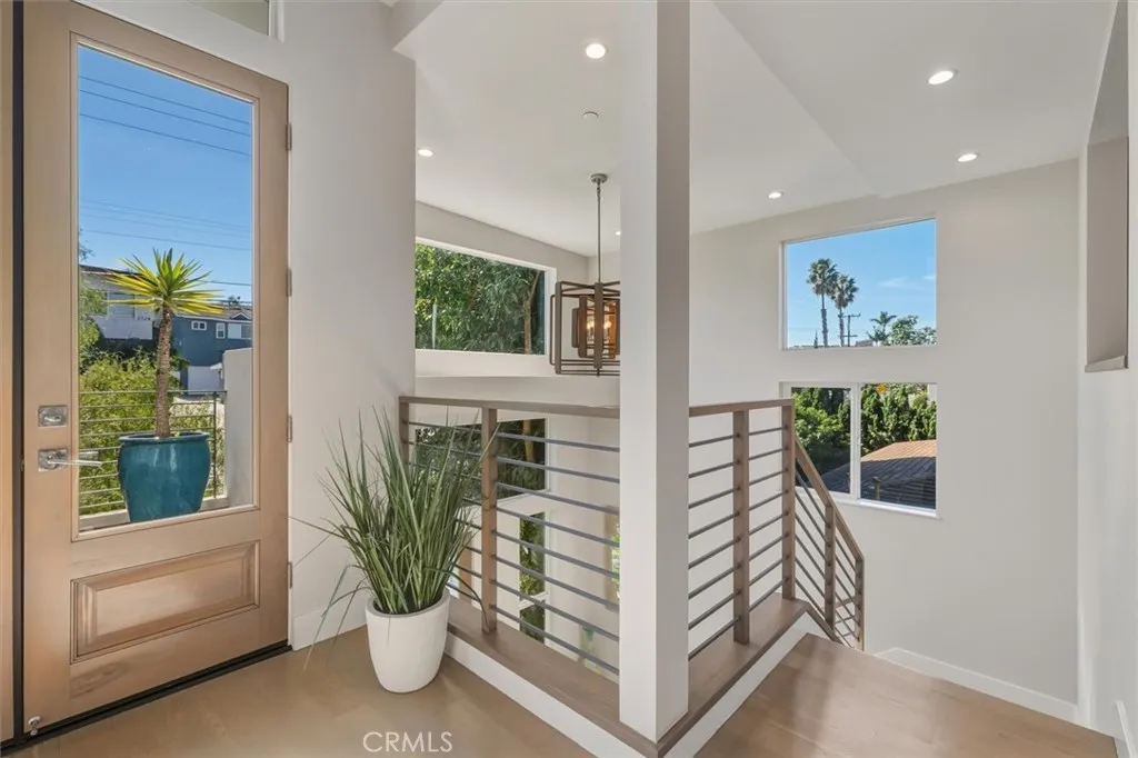 1729 Harriman Lane A, Redondo Beach, California 90278 home-pic-11