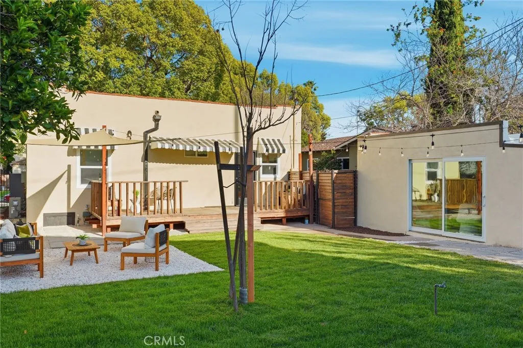 829 N Valley, Burbank, California 91505 home-pic-45