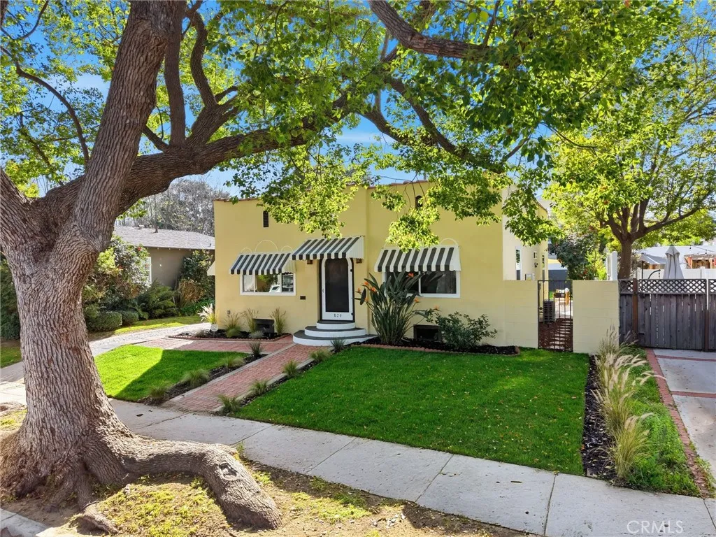 829 N Valley, Burbank, California 91505 home-pic-51