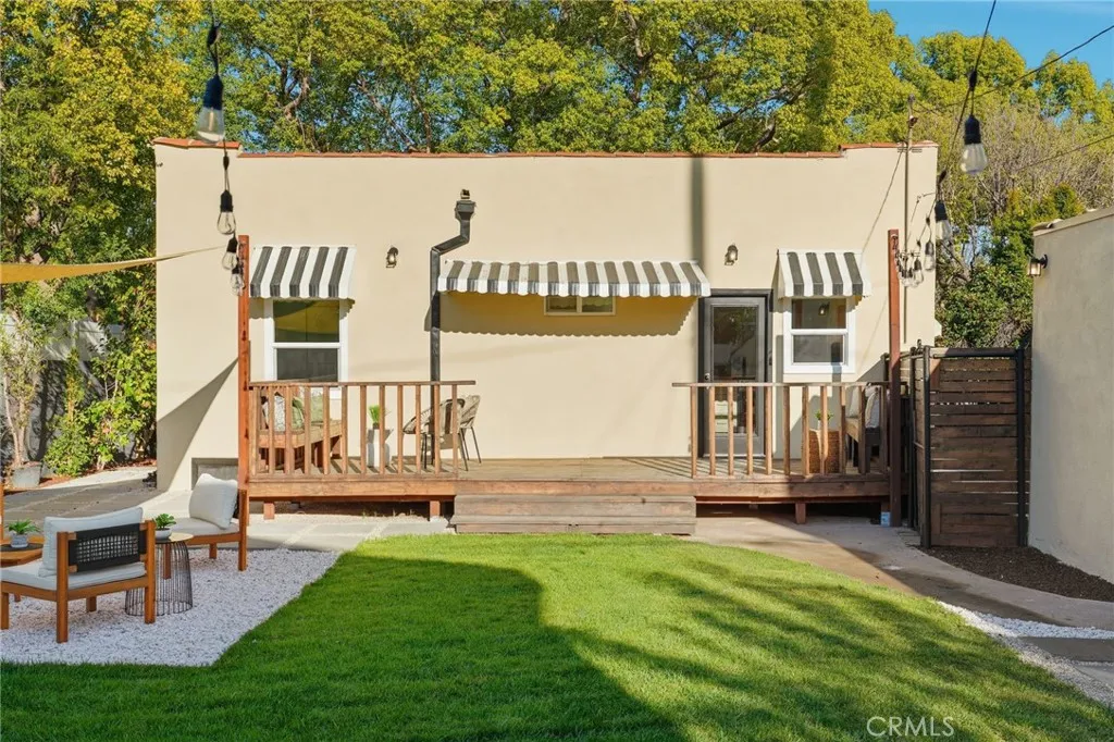 829 N Valley, Burbank, California 91505 home-pic-44