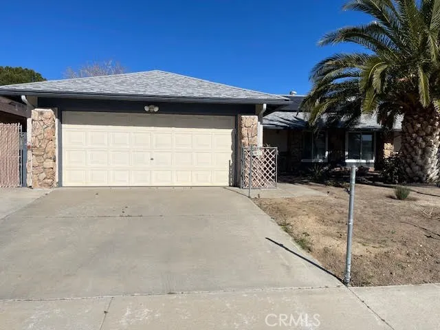 3143 Darkwood, Lancaster, California 93536 home-pic-1