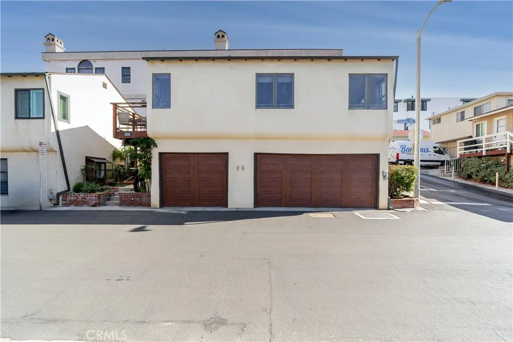 1812 Ocean Drive, Manhattan Beach, California 90266 home-pic-1