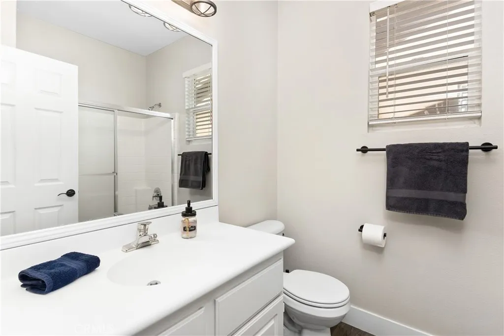 13375 Cherrylaurel Avenue, Moreno Valley, California 92553 home-pic-15