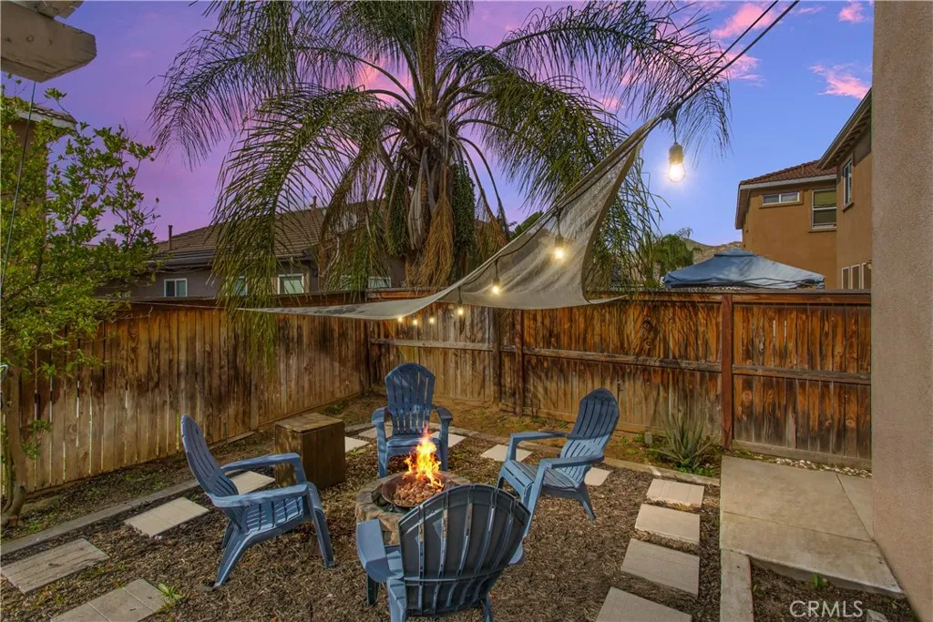 13375 Cherrylaurel Avenue, Moreno Valley, California 92553 home-pic-2