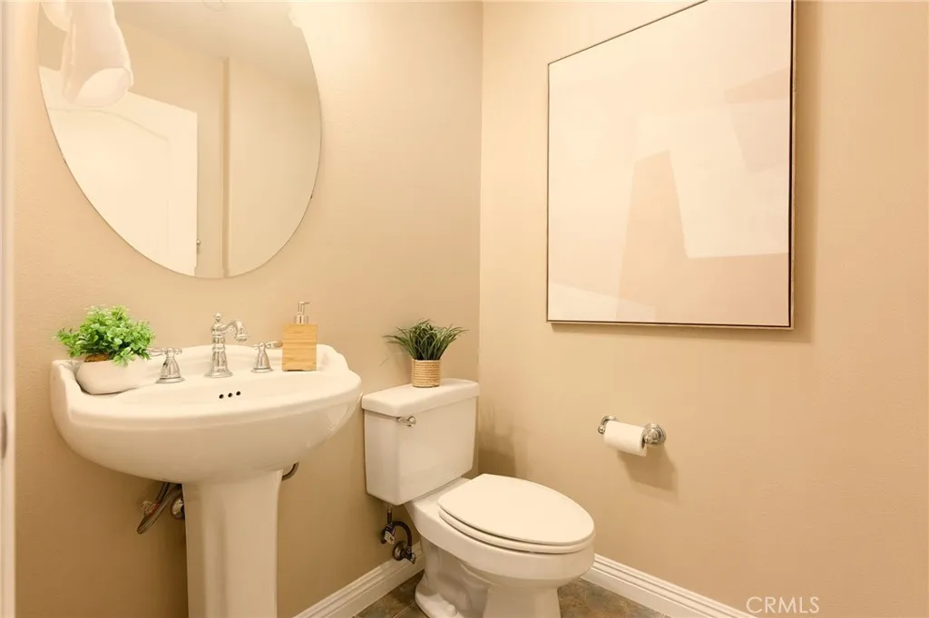 2019 Arnold Way, Fullerton, California 92833 home-pic-30