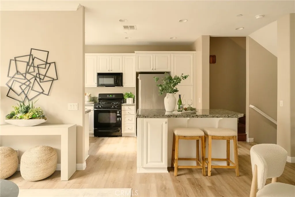 2019 Arnold Way, Fullerton, California 92833 home-pic-7