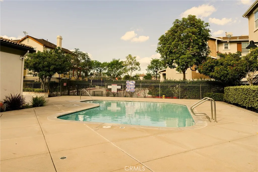 2019 Arnold Way, Fullerton, California 92833 home-pic-34
