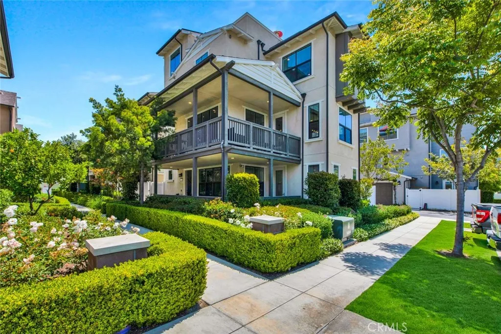 16 Yerra Street, Rancho Mission Viejo, California 92694 home-pic-1