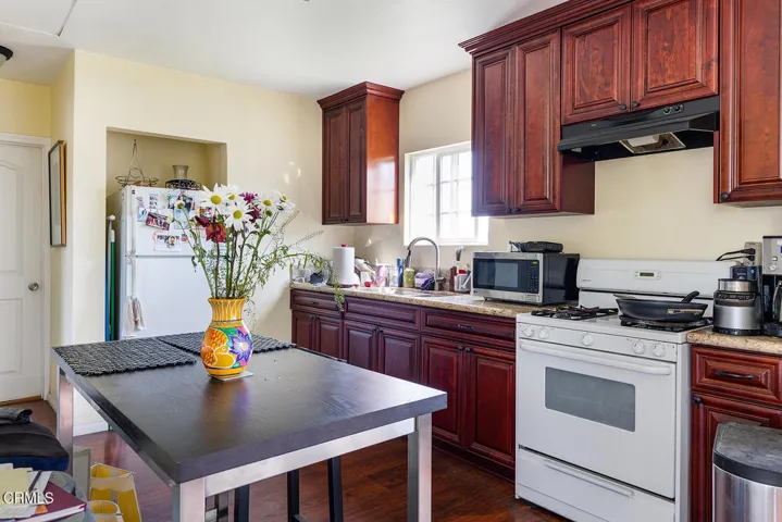 2734 W Ramona Rd 027-mls