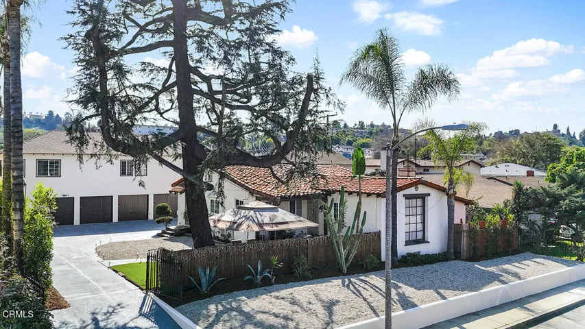 2734 W Ramona Rd 001-mls