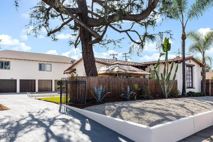 2734 W Ramona Rd 002-mls