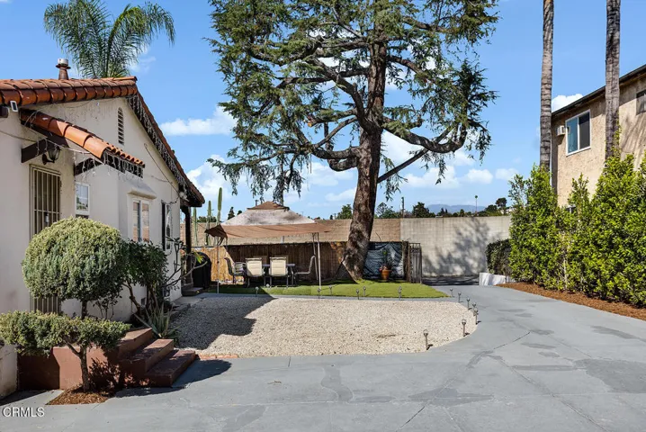 2734 W Ramona Rd 007-mls