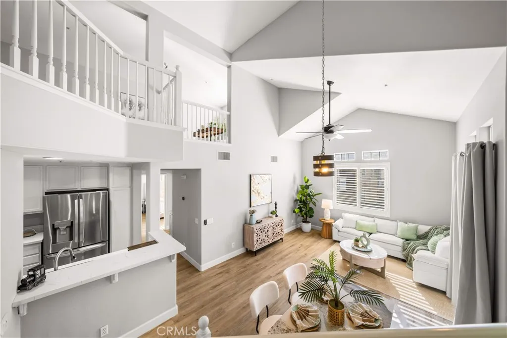 14 Garrison Loop, Ladera Ranch, California 92694 home-pic-16