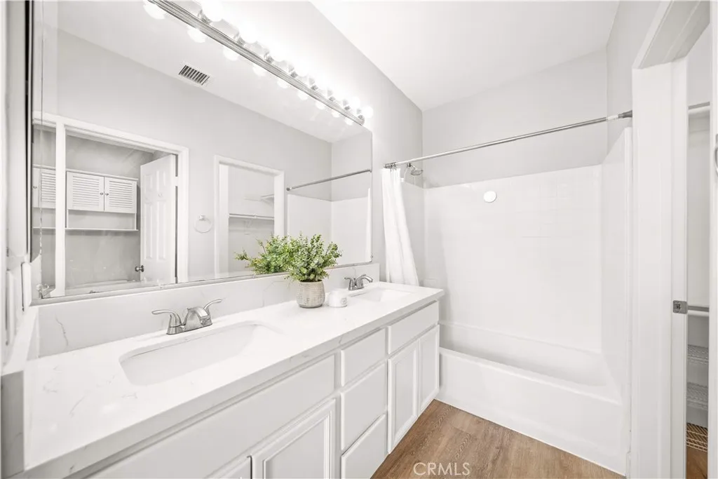 14 Garrison Loop, Ladera Ranch, California 92694 home-pic-8