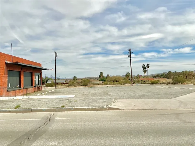 6767 Adobe, 29 Palms, California 92277