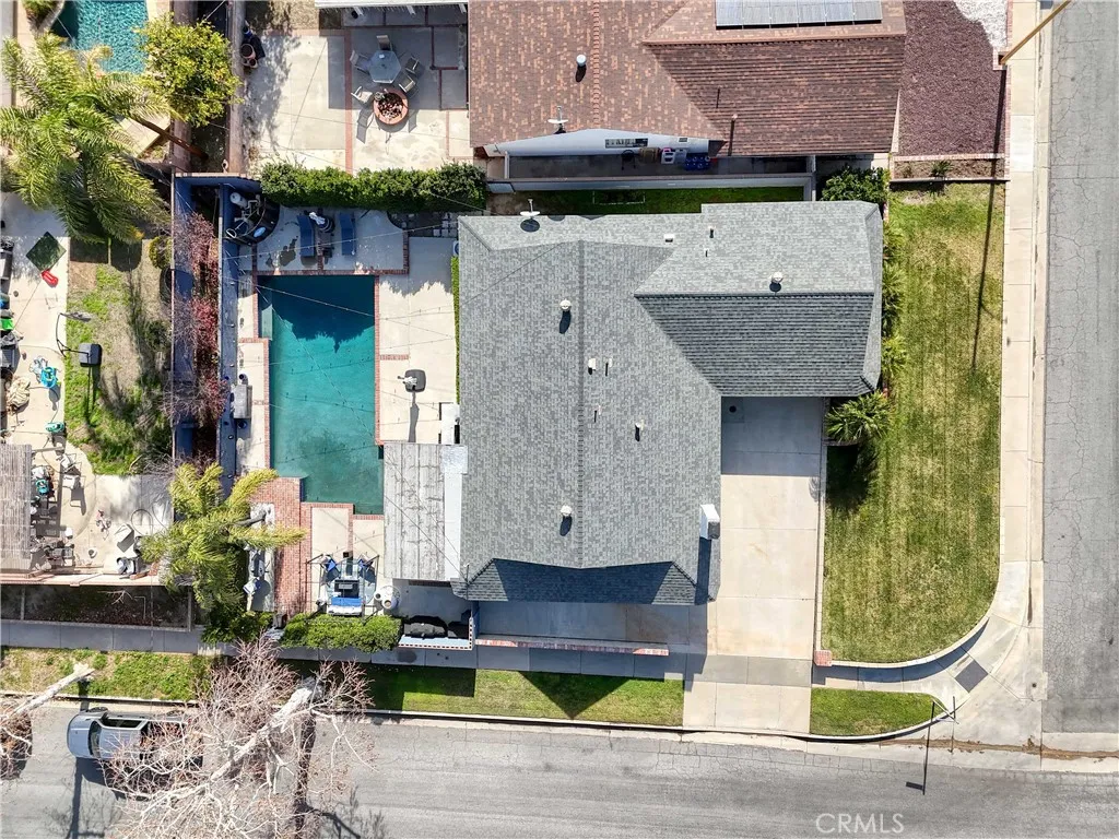 27834 Parkvale Drive, Saugus, California 91350 home-pic-45