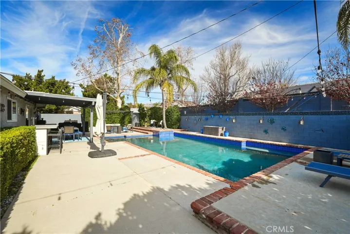 27834 Parkvale Drive, Saugus, California 91350