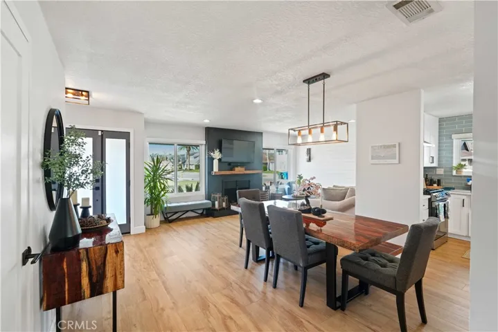 27834 Parkvale Drive, Saugus, California 91350