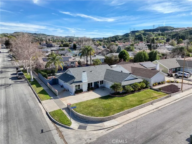 27834 Parkvale Drive, Saugus, California 91350