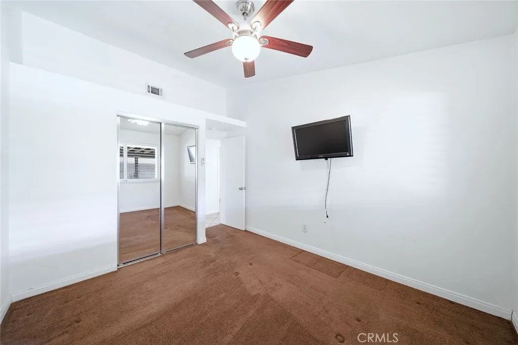 1080 Brentwood, Rialto, California 92376 home-pic-28