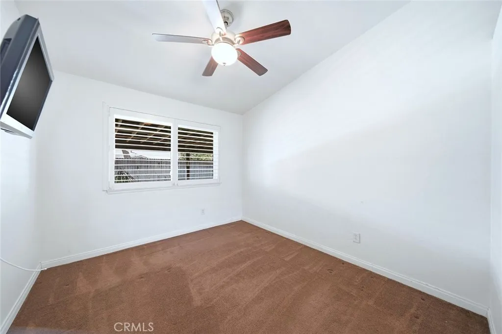 1080 Brentwood, Rialto, California 92376 home-pic-29