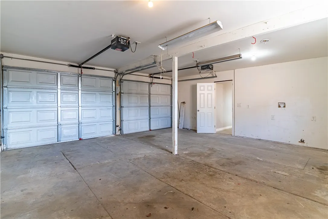 9784 Poplar Avenue, Fontana, California 92335 home-pic-27