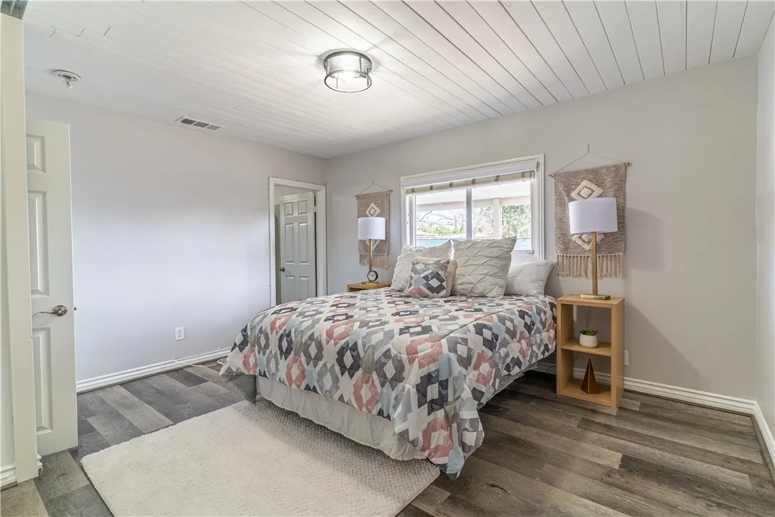 9784 Poplar Avenue, Fontana, California 92335 home-pic-20