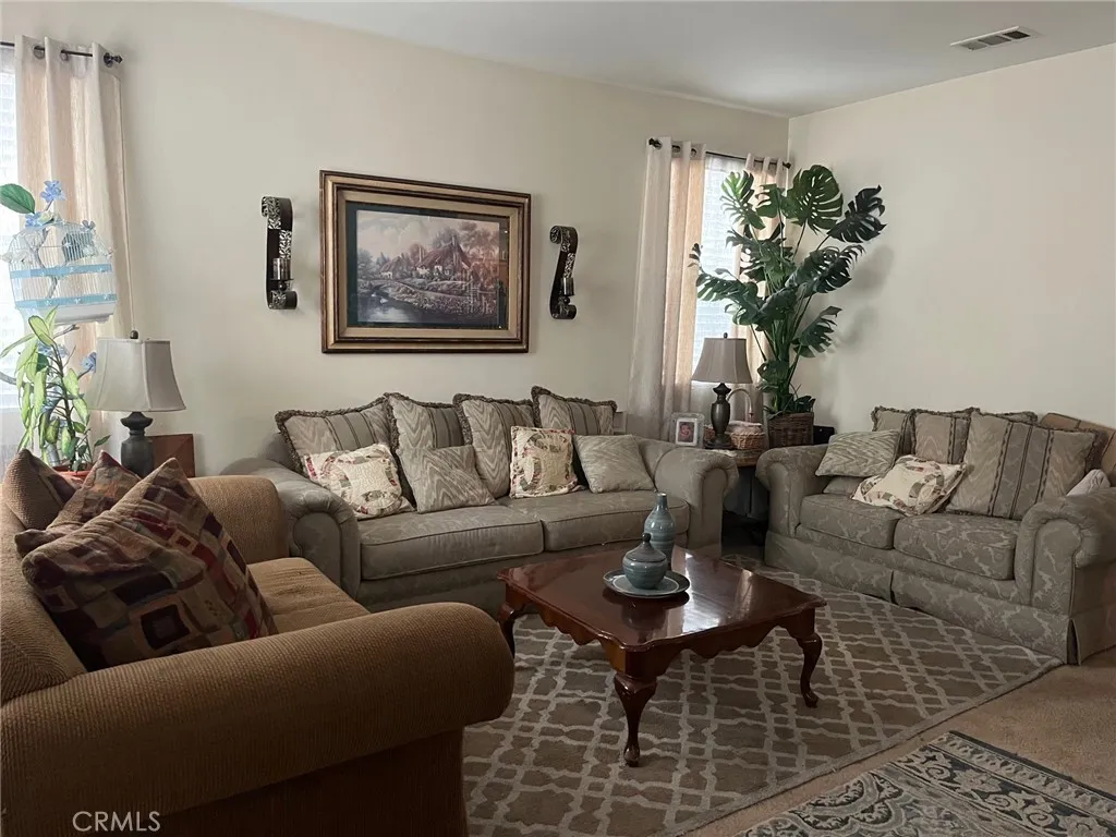 12962 Newport, Hesperia, California 92344 home-pic-2