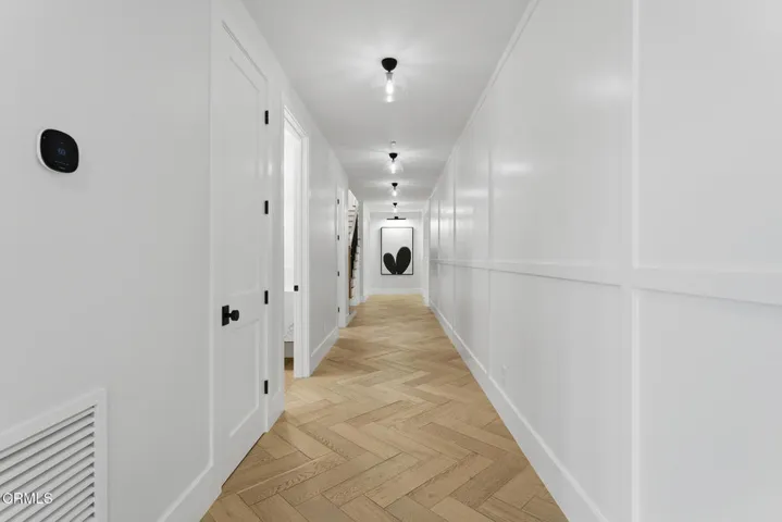550 Unique Ln_57