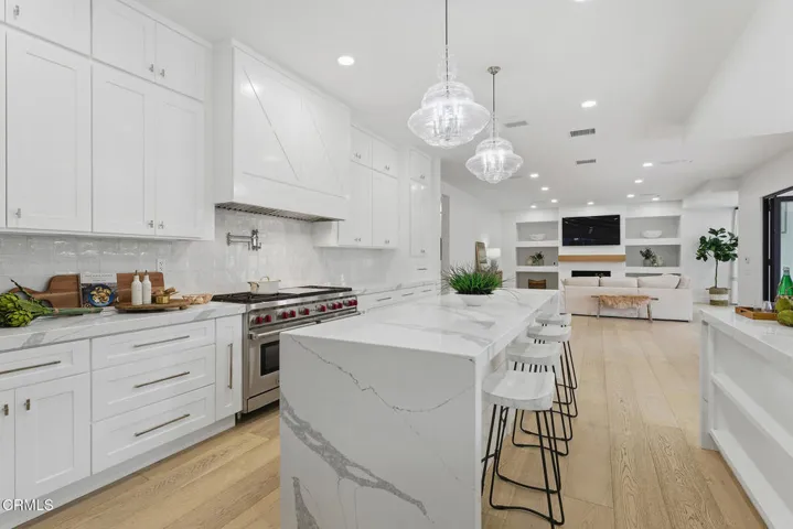 Gourmet Kitchen