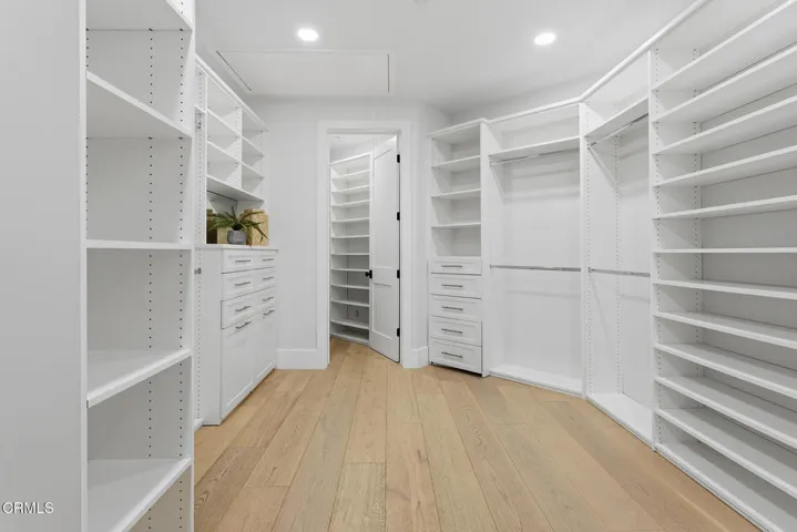 Custom Closet