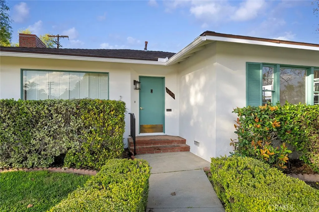 4693 Central, Riverside, California 92506 home-pic-5
