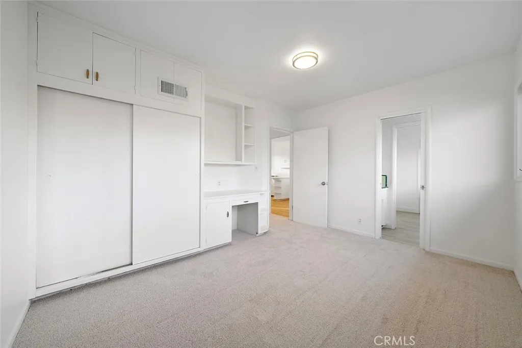 4693 Central, Riverside, California 92506 home-pic-16