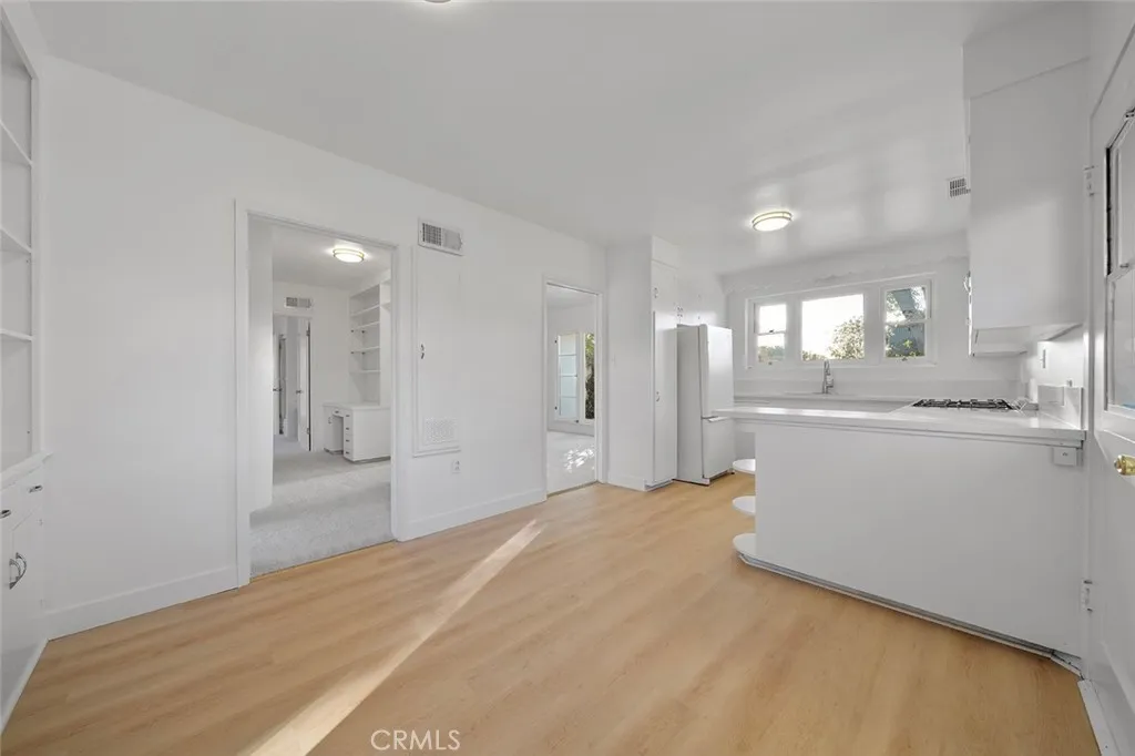 4693 Central, Riverside, California 92506 home-pic-14