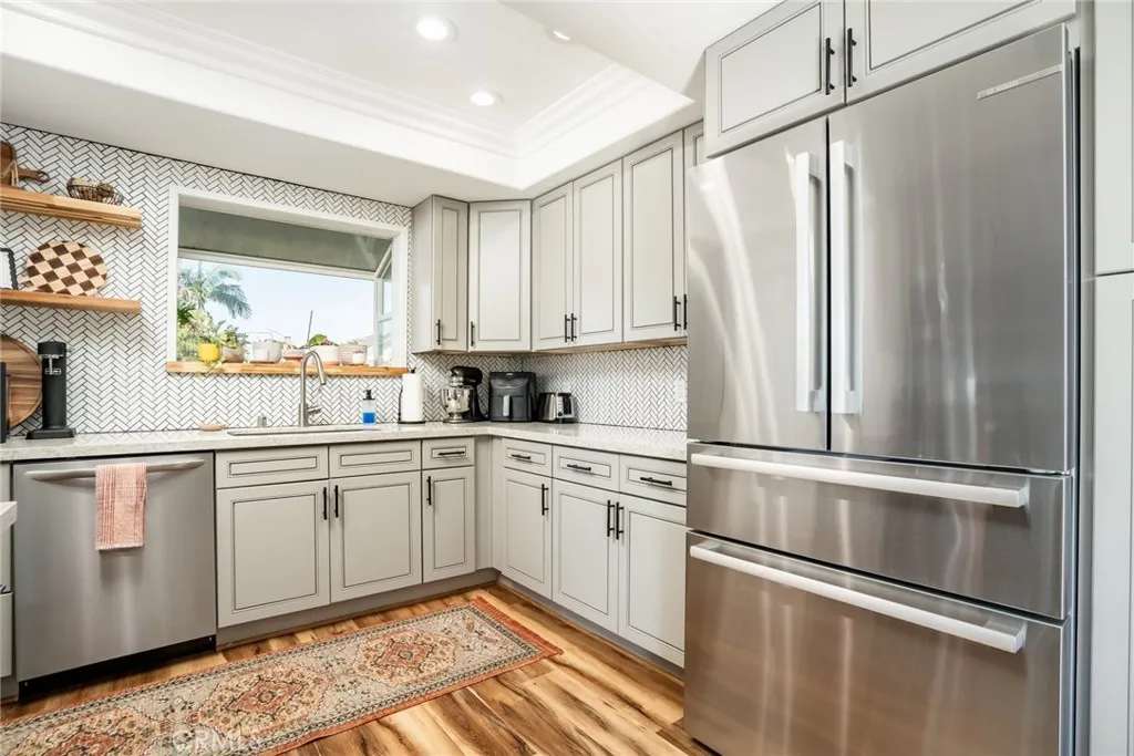 6172 Shields, Huntington Beach, California 92647 home-pic-15
