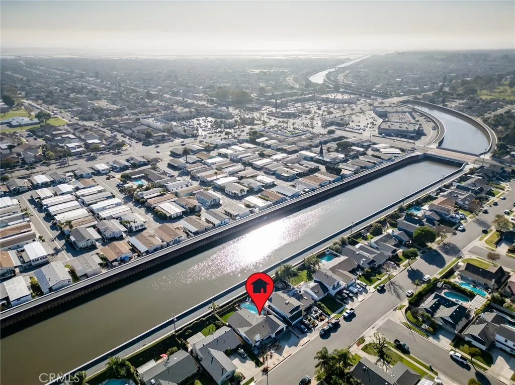 6172 Shields, Huntington Beach, California 92647 home-pic-40