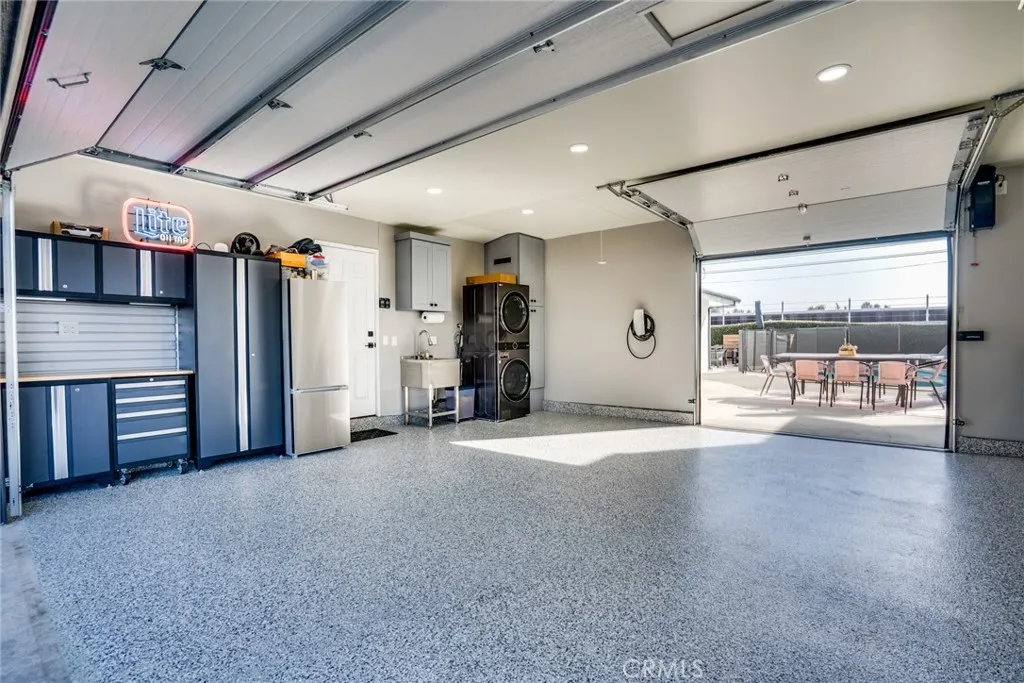 6172 Shields, Huntington Beach, California 92647 home-pic-30