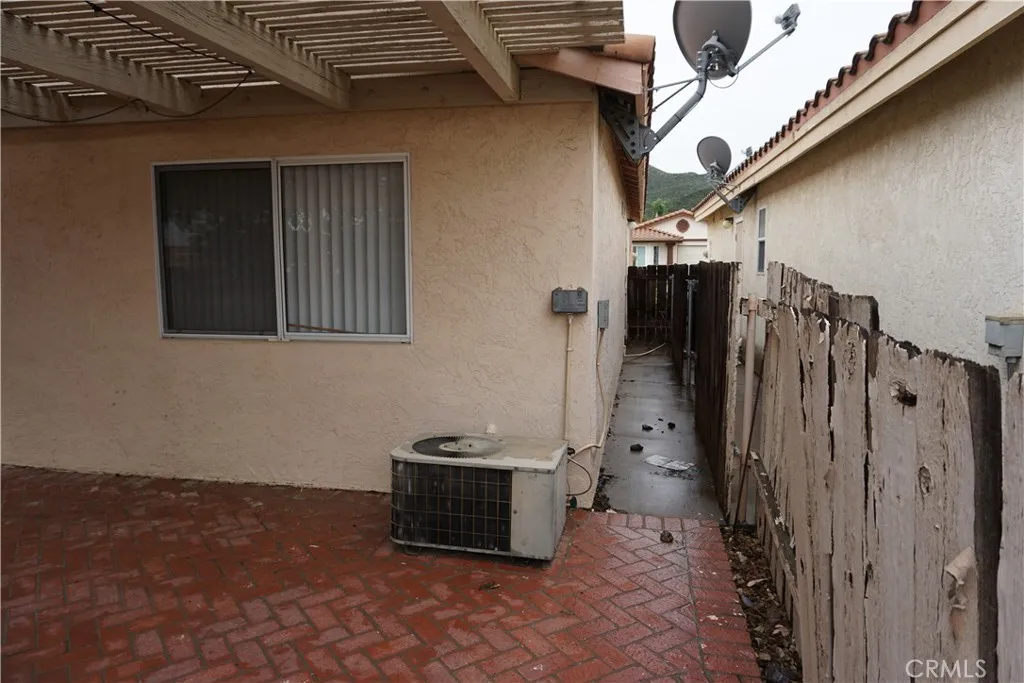 28255 Avenida Francesca, Menifee, California 92585 home-pic-11
