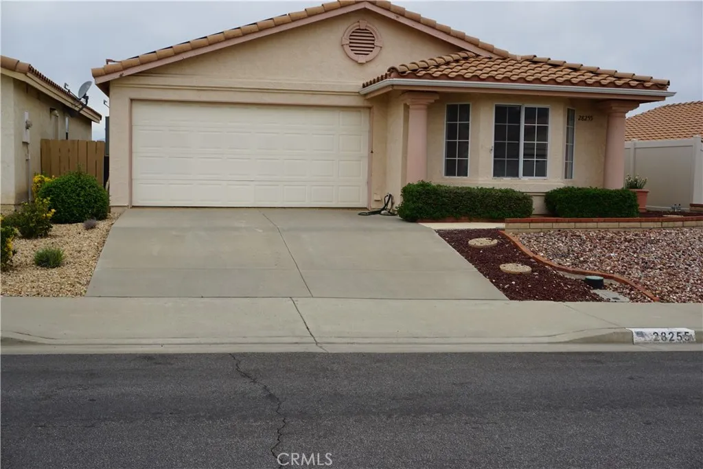 28255 Avenida Francesca, Menifee, California 92585 home-pic-4