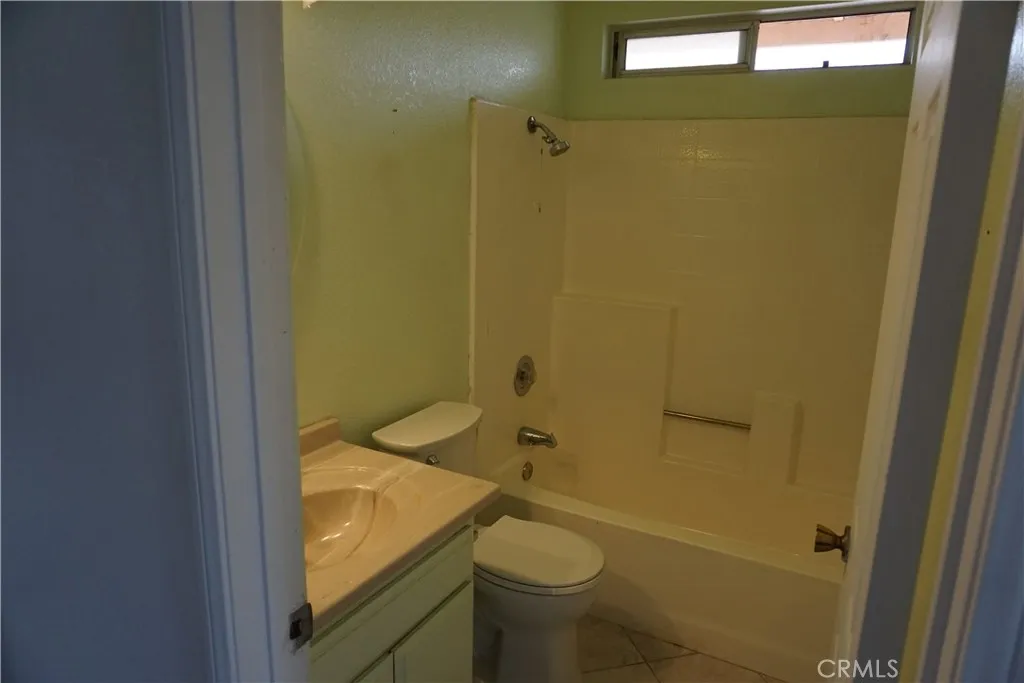 28255 Avenida Francesca, Menifee, California 92585 home-pic-28