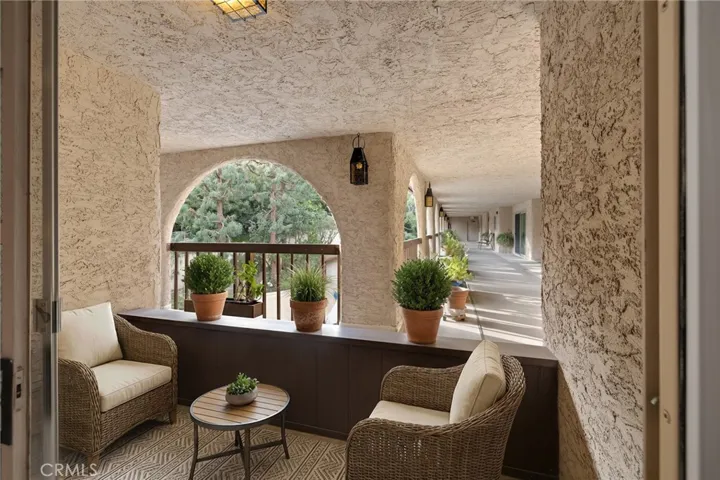 DIGITALLY ALTERED IMAGE - VIRTUAL STAGING