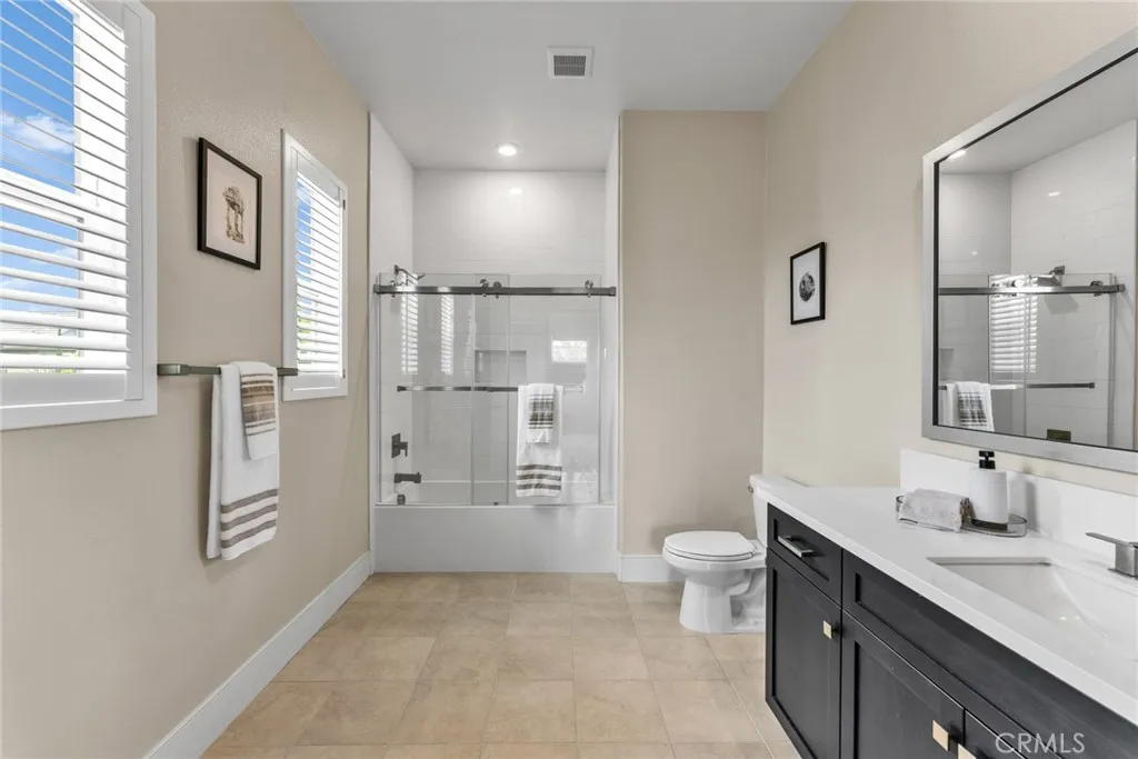 114 Crossover, Irvine, California 92618 home-pic-36