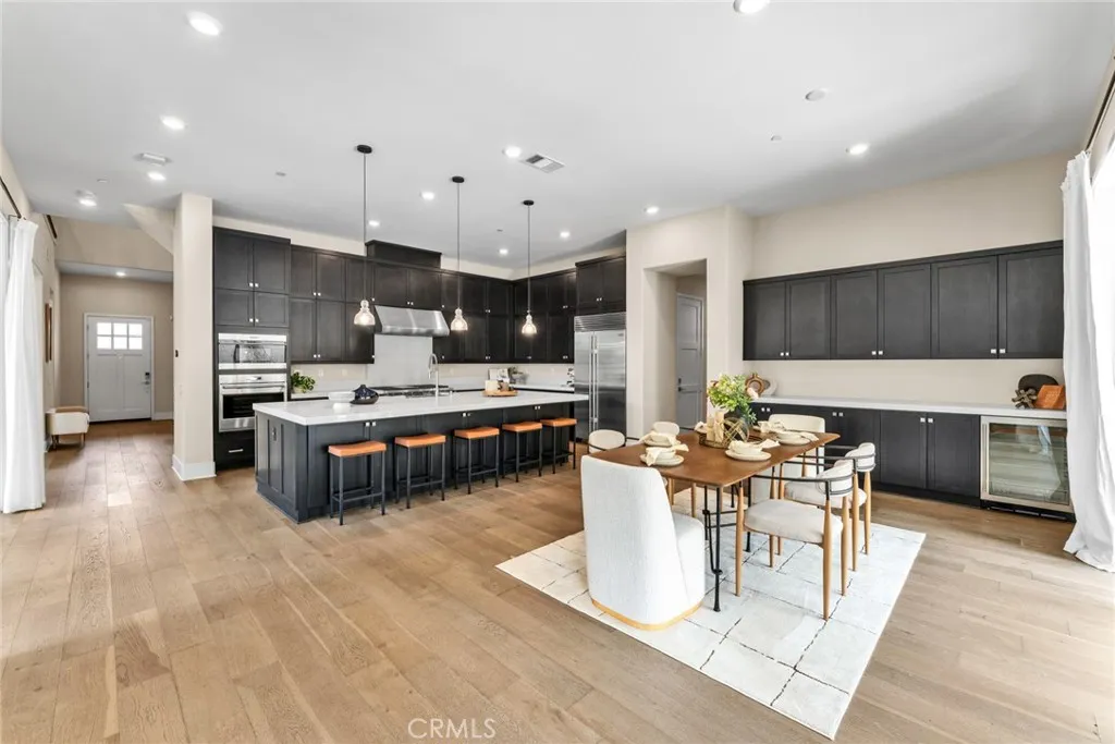 114 Crossover, Irvine, California 92618 home-pic-15