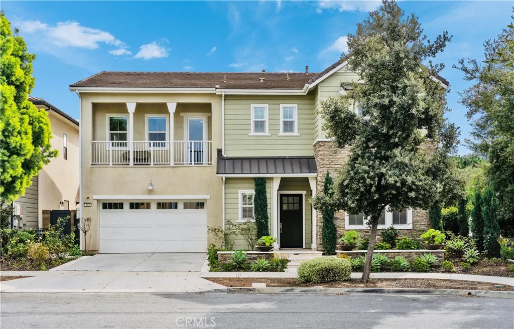 114 Crossover, Irvine, California 92618 home-pic-1