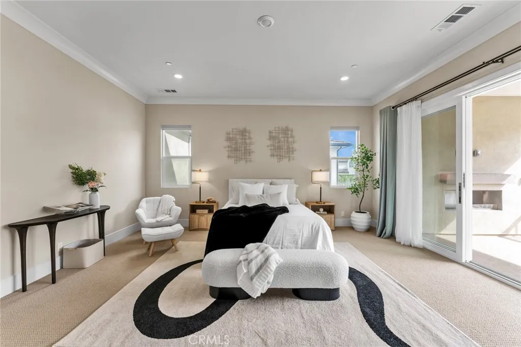 114 Crossover, Irvine, California 92618 home-pic-26